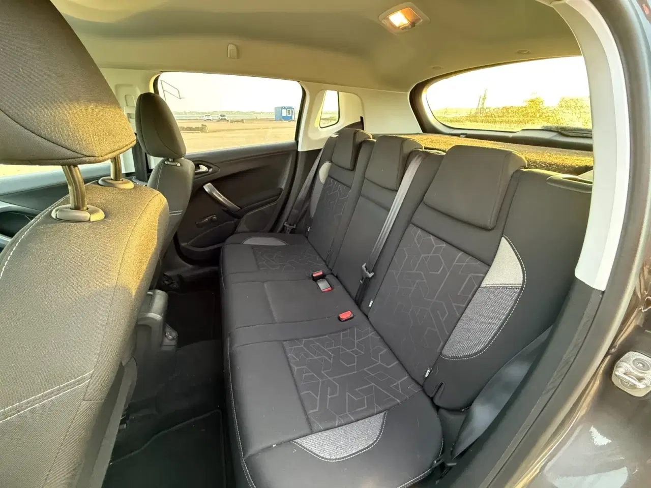Billede 15 - Peugeot 2008 1,6 BlueHDi 100 Active