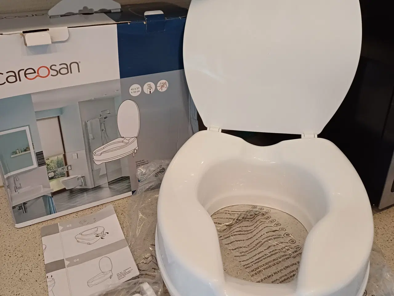 Billede 1 - Toiletforhøjer med låg