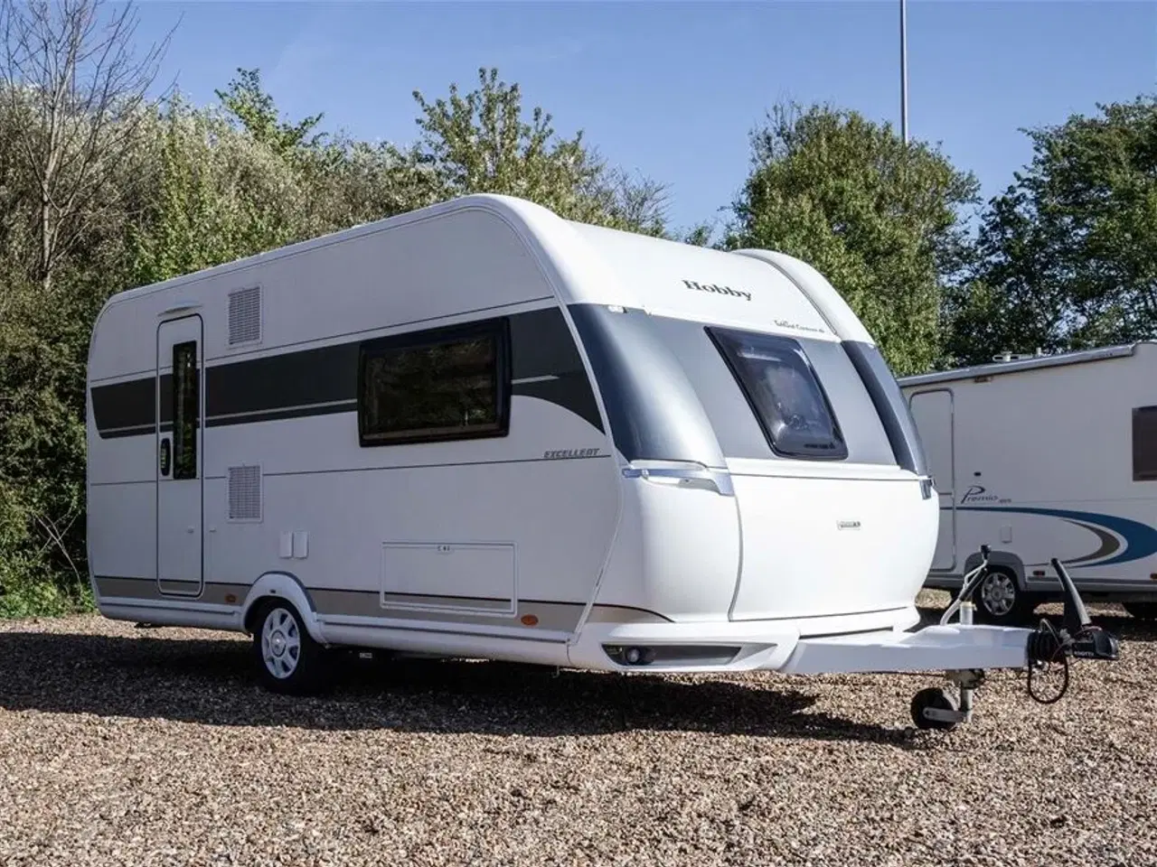 Billede 1 - 2023 - Hobby Excellent 460 SL   Enkeltsengsvogn med fortelt og annex mm.