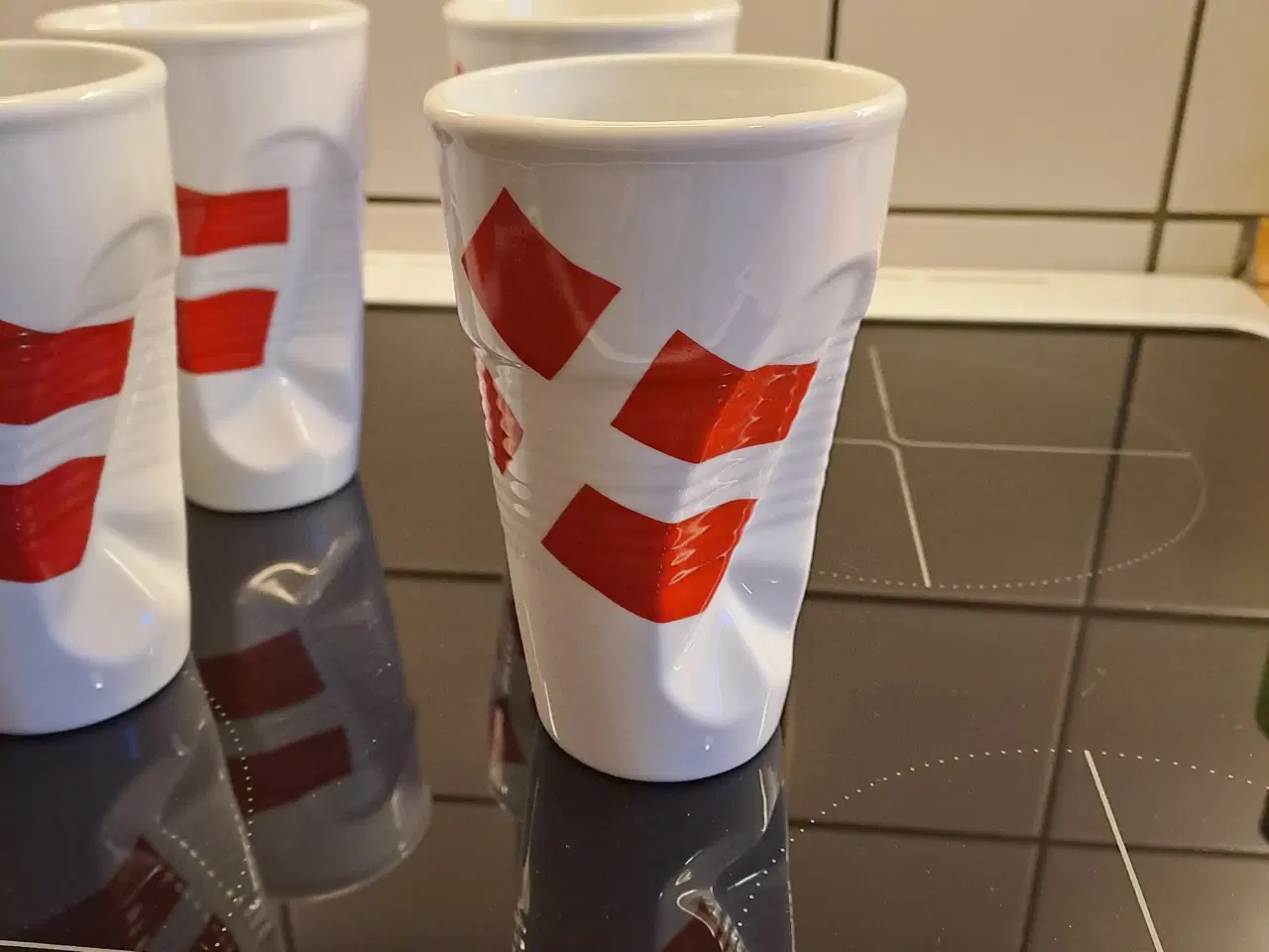 Billede 3 - Herstal termokrus "Broken cup"
