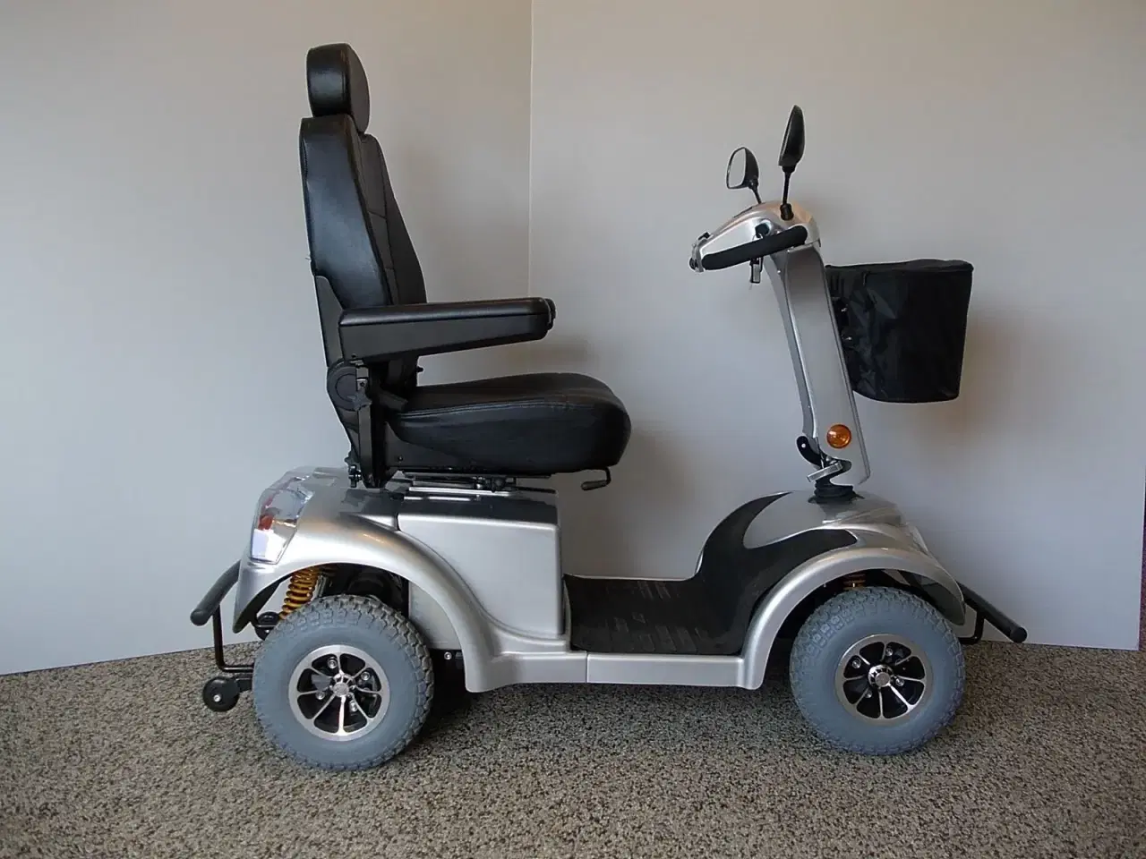 Billede 4 - El-scooter Larsen Mobility LA 50