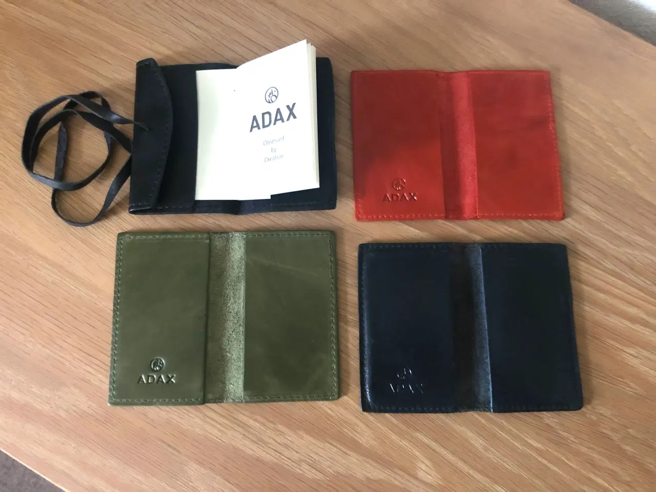 Billede 4 - Kortholdere fra Adax.