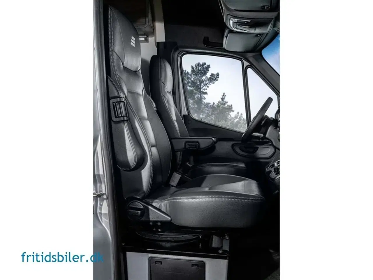 Billede 32 - 2024 - Hymer Campervan Grand Canyon S   Hymer Campervan Grand Canyon S bygget på Mercedes