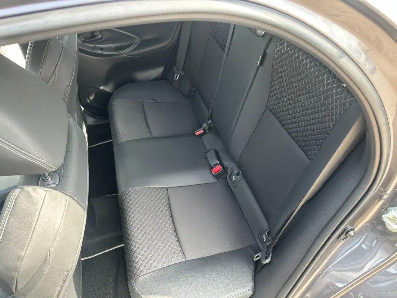Billede 18 - Toyota Yaris 1,5 Hybrid Style e-CVT