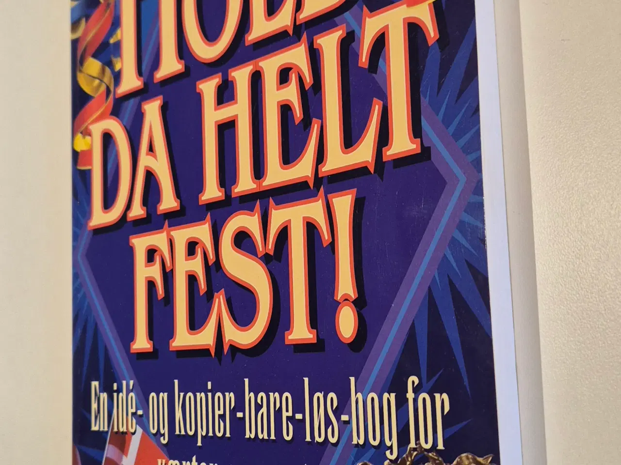 Billede 2 - Bog: Hold da helt fest