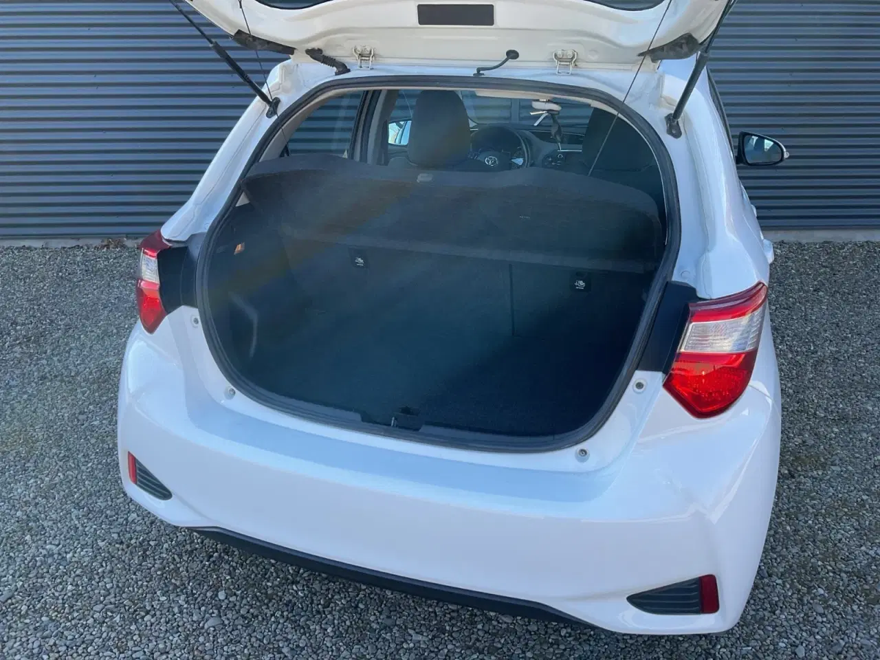 Billede 11 - Toyota Yaris 1,5 Hybrid H3 Limited e-CVT