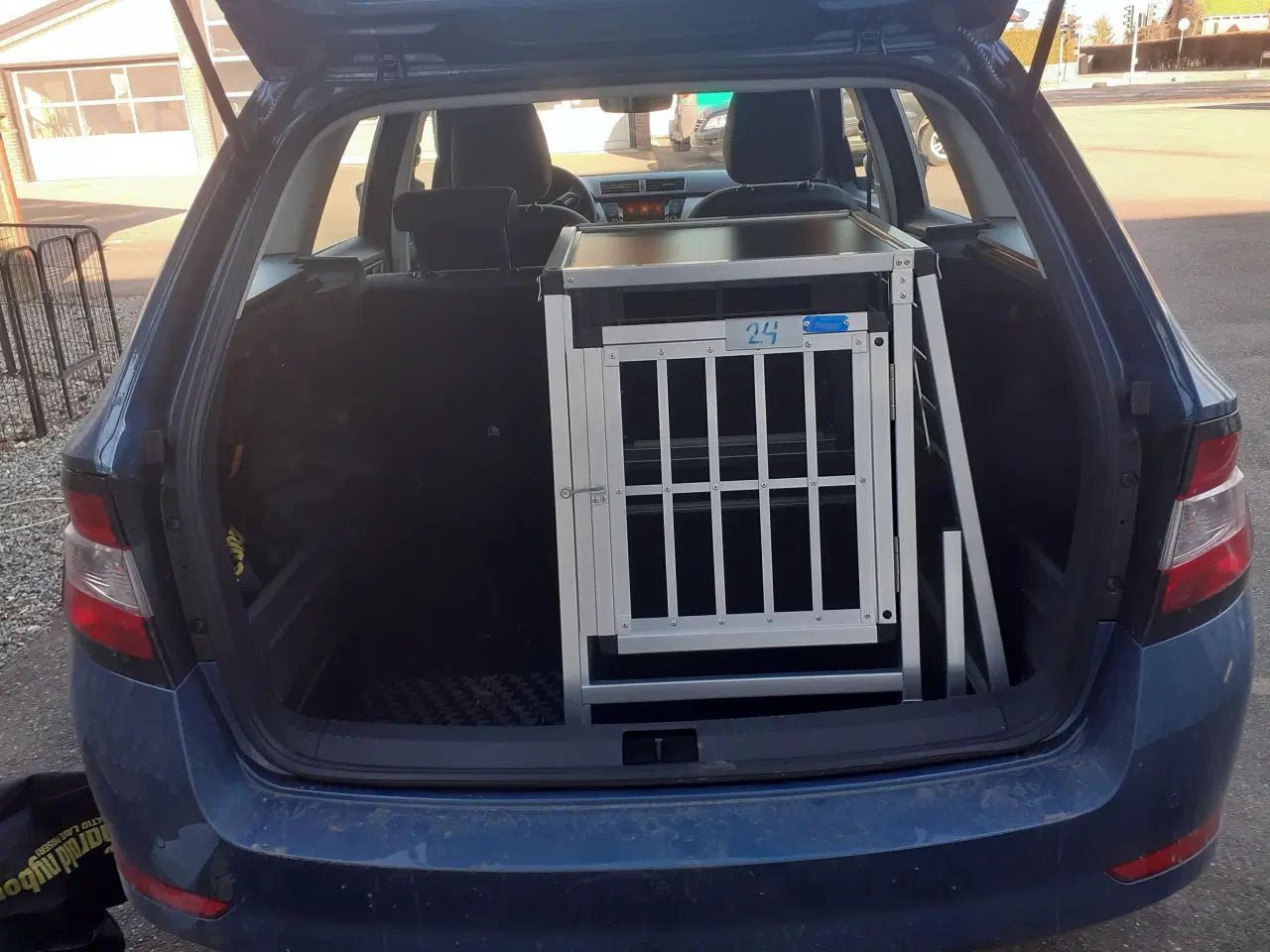 Billede 2 - Transportbur Skoda Fabia