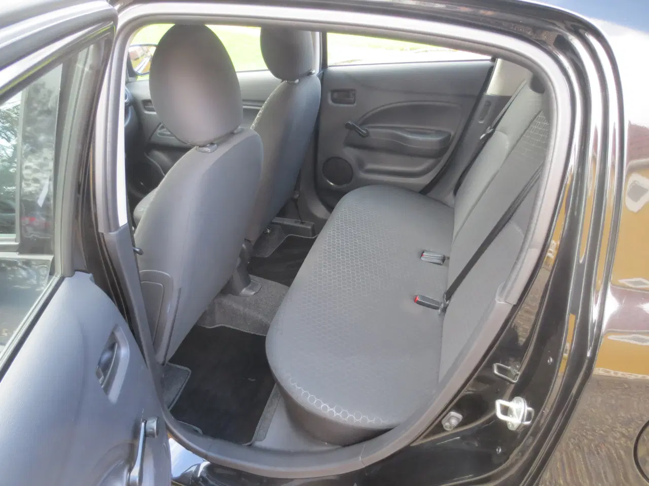 Billede 14 - Mit. Space Star 1.0 i. Km 83000. år 2015. 