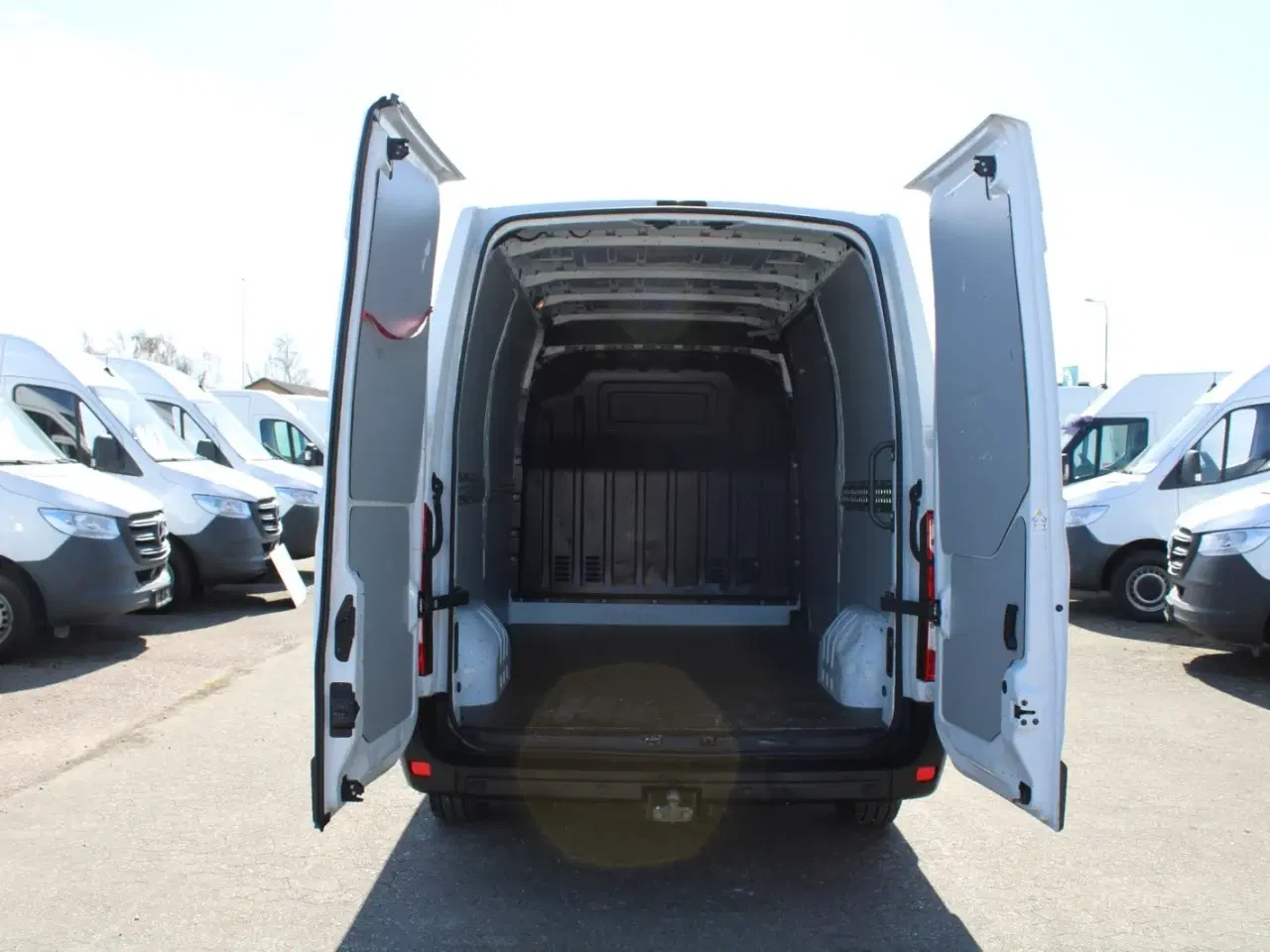 Billede 9 - Renault Master IV T33 2,3 dCi 135 L2H2 Kassevogn