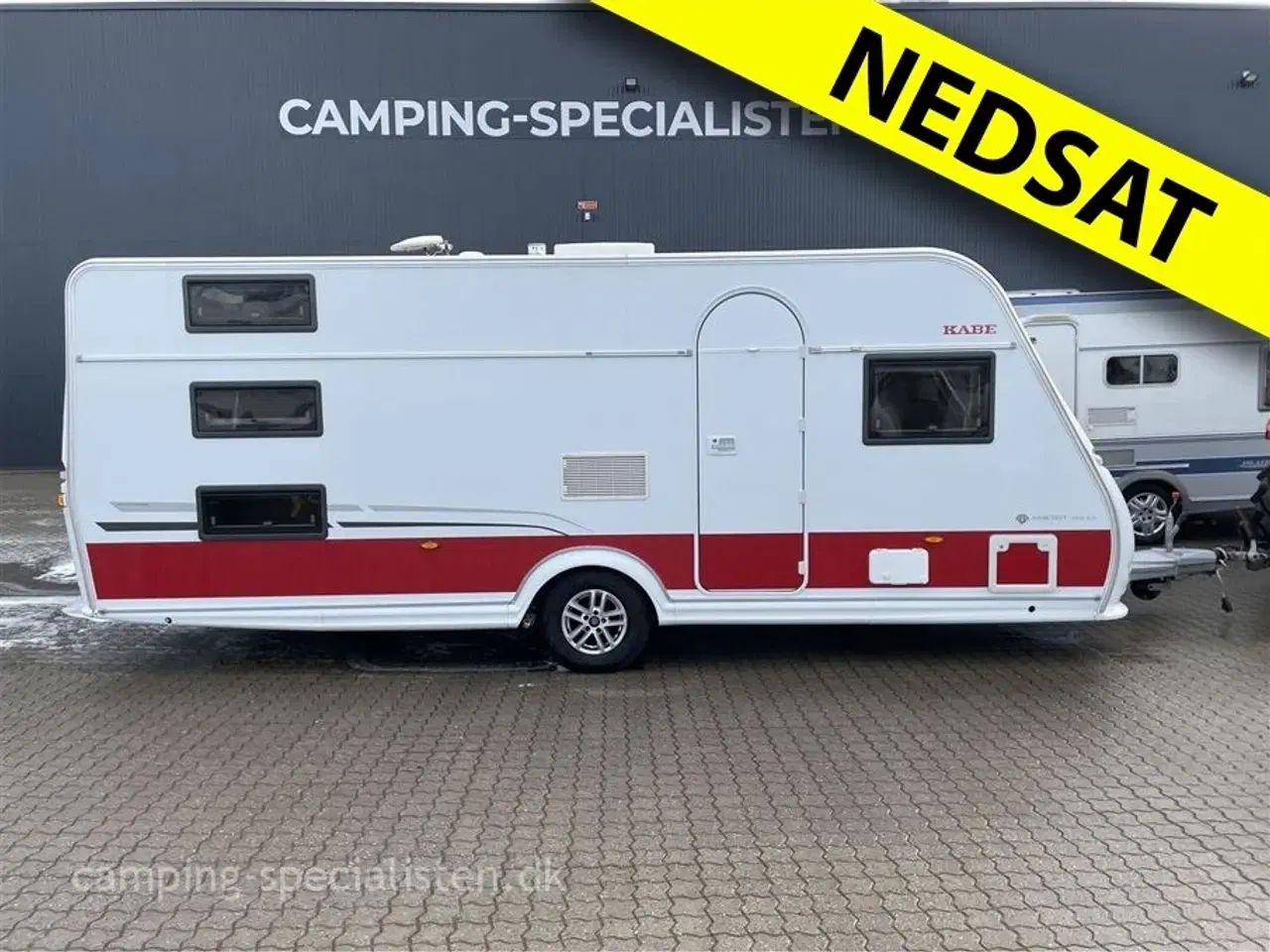 Billede 1 - 2015 - Kabe Ametist GLE KS B15 med 3 køjer   Kabe Ametist GLE/KS -  model 2015 med Køjer kan ses ved Camping-Specialisten Silkeborg.