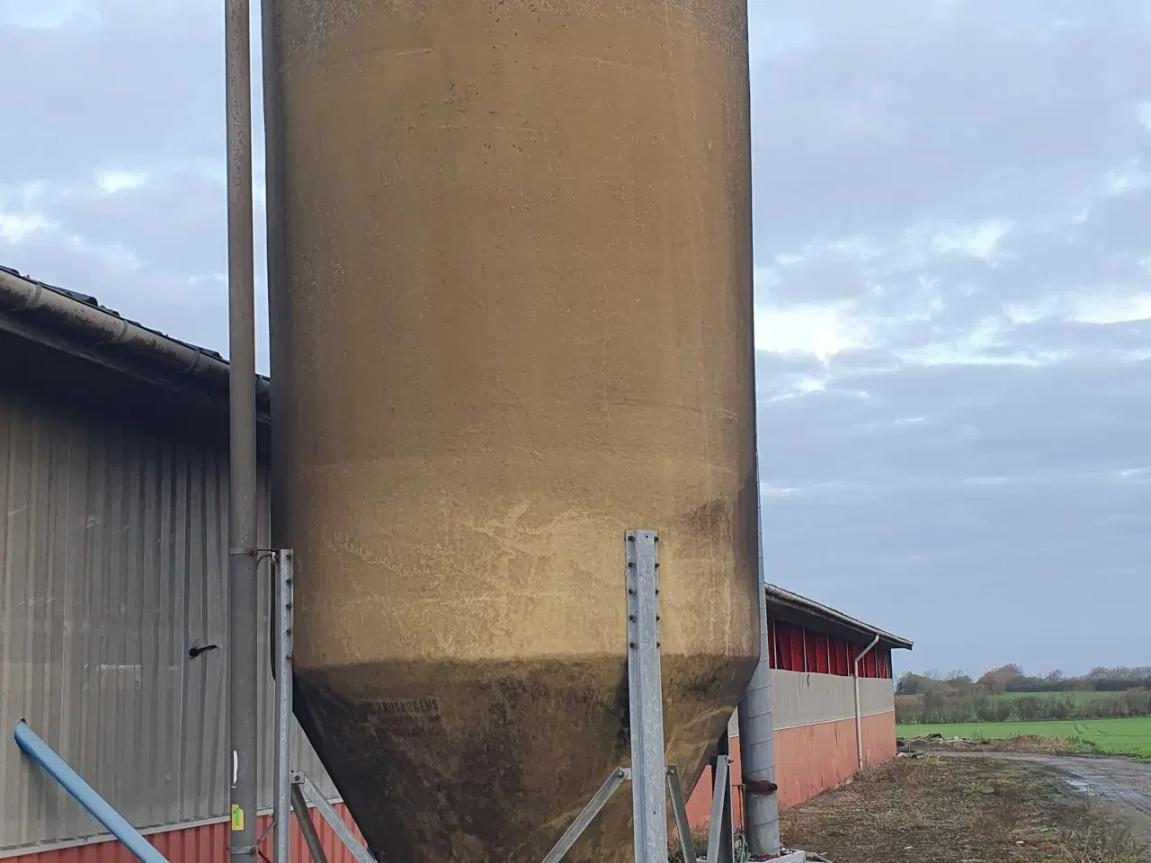 Billede 2 - Tunetank  glasfibersilo 15 m3