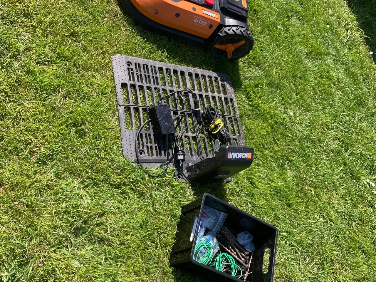 Billede 2 - Robot plæneklipper