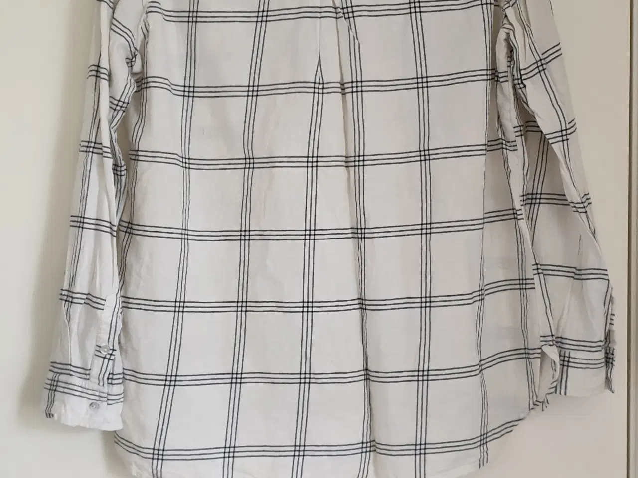 Billede 2 - H&M skjorte str M 