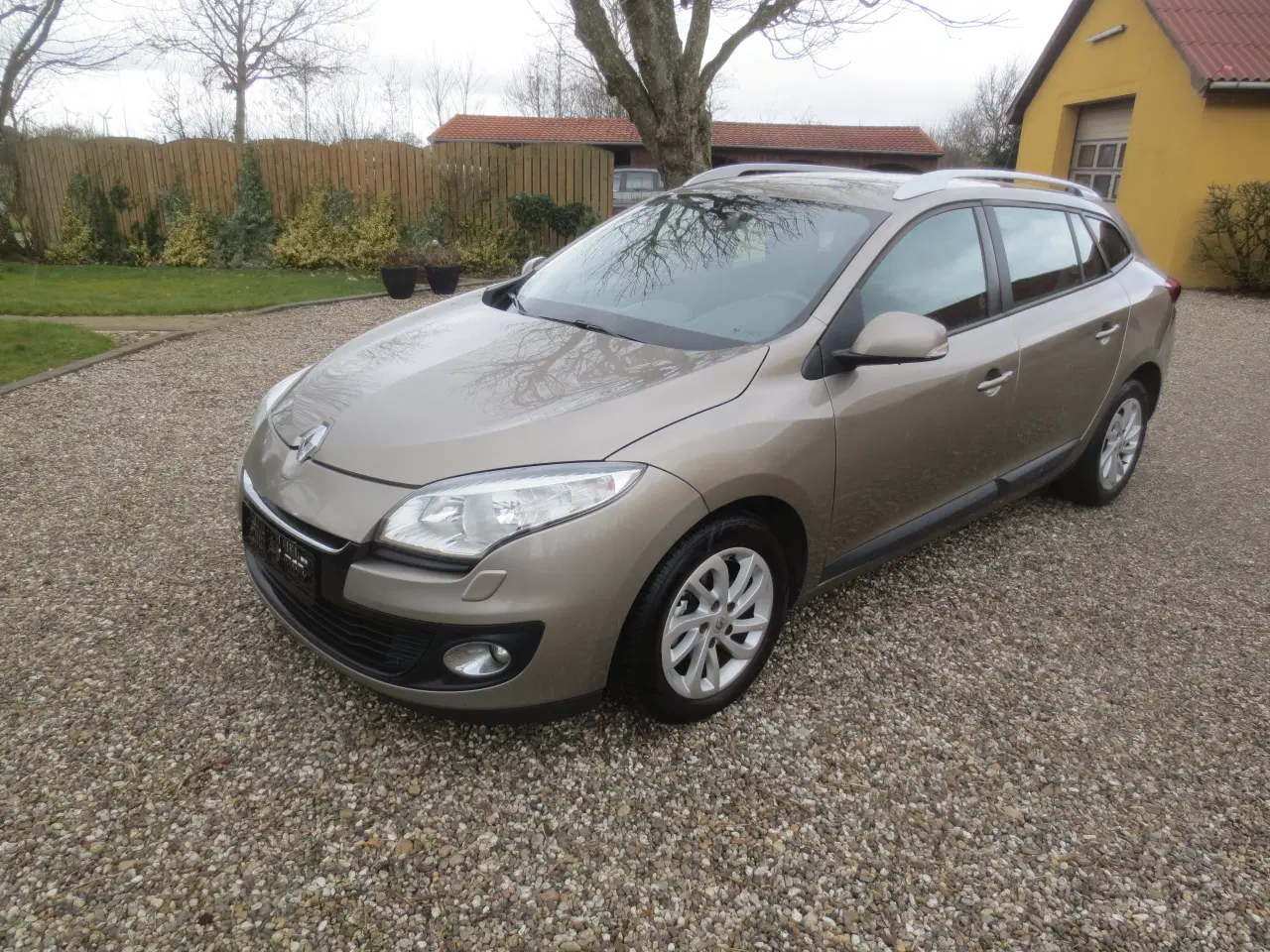 Billede 1 - Renault Megane 1.5 DCi År 13 Nysynet. 