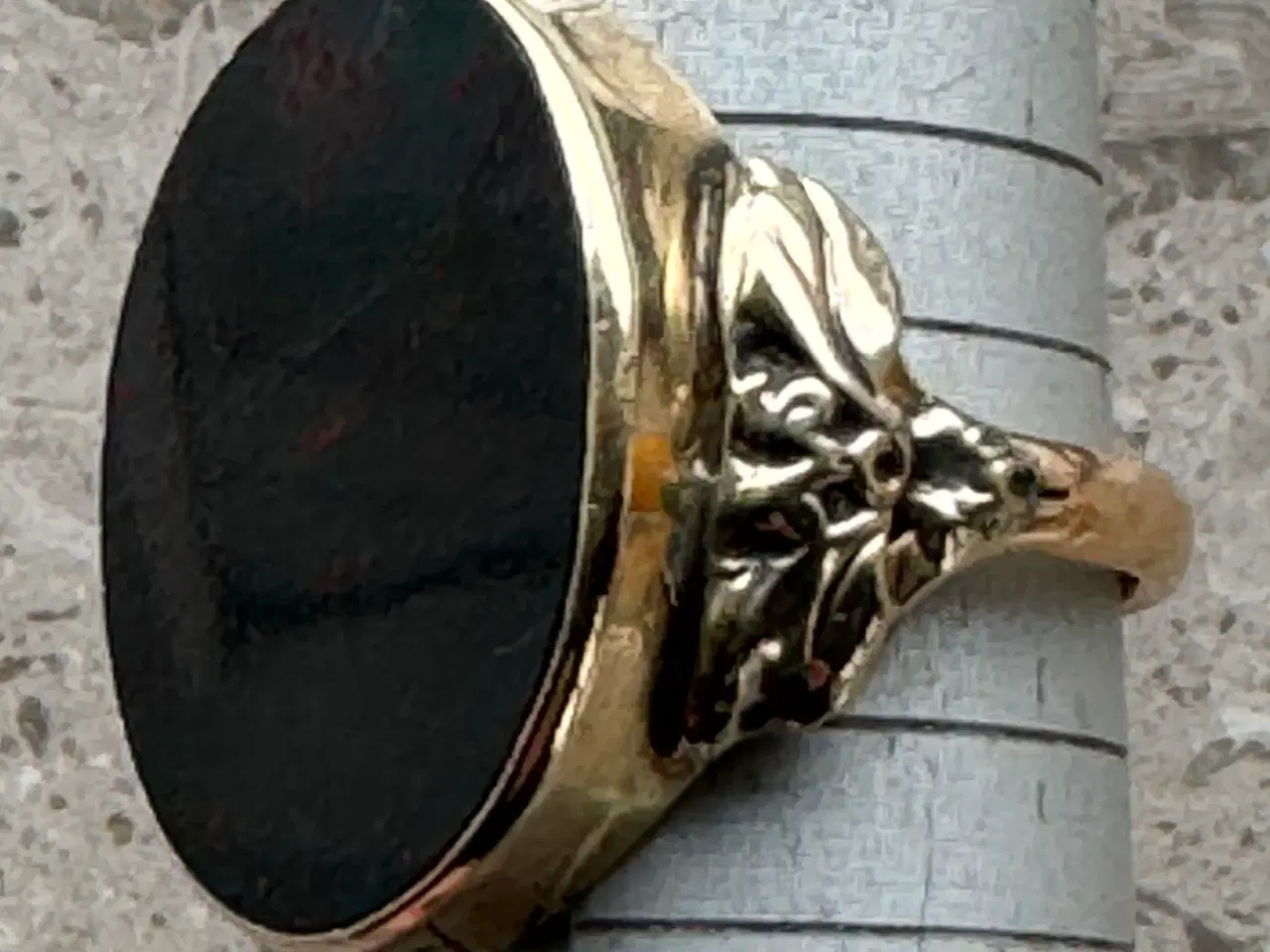 Billede 13 - Stor 14 kt. guldring m. Onyx sten. 