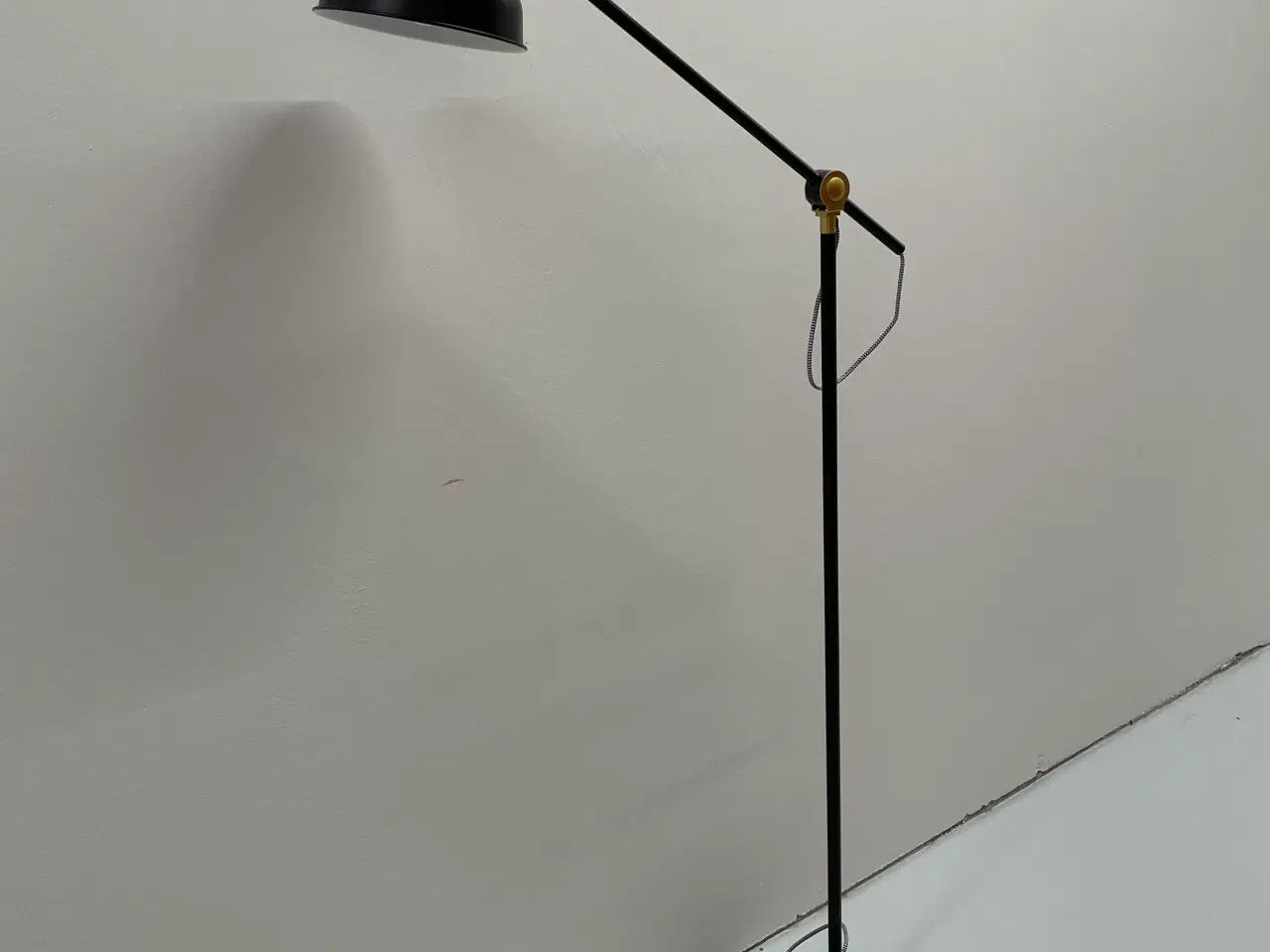 Billede 1 - Gulvlampe