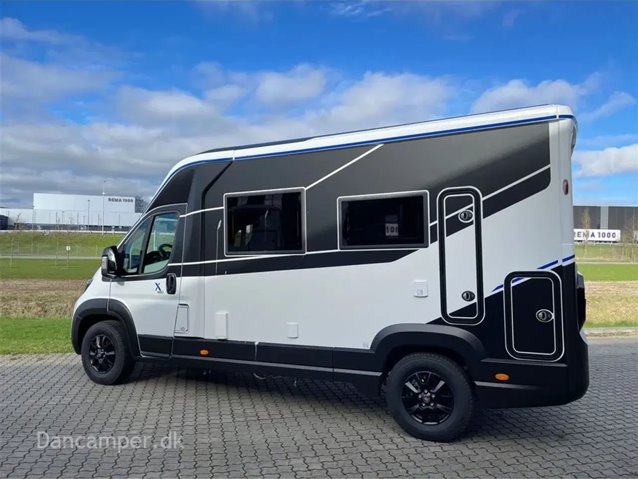Billede 4 - 2024 - Chausson X650 Exclusive line    Camper med stor Lounge og siddegruppe, sænkeseng, stor garage, Connect-, Artic- og X-tilbehørspakke,