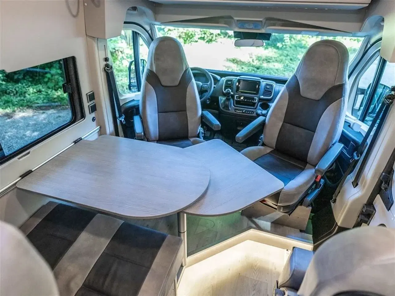 Billede 9 - 2023 - FURGOK XPACE 600 FAMILY North   Van med plads til 5 personer!