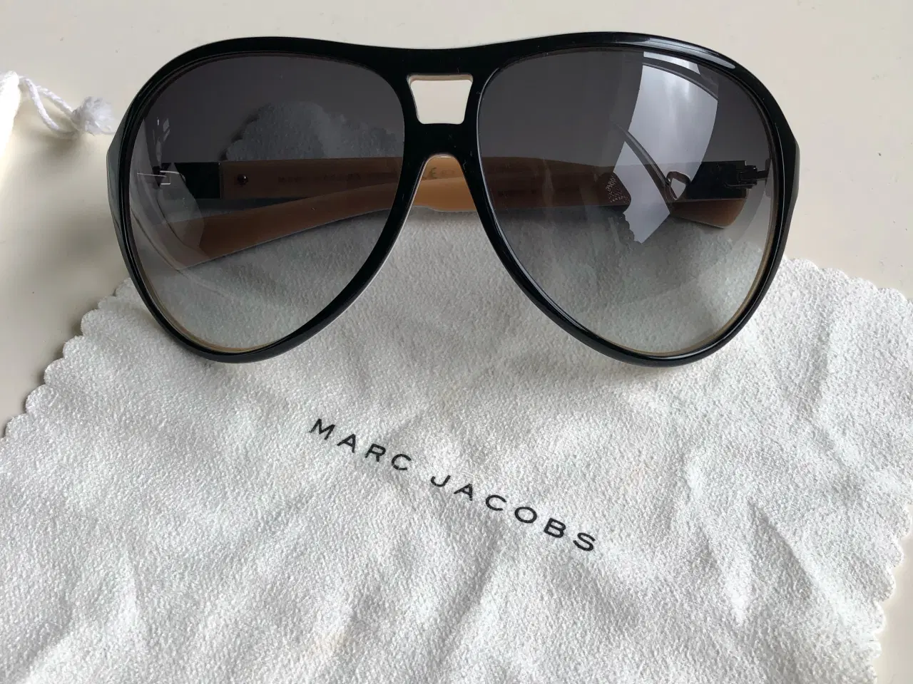 Billede 2 - Marc Jacobs solbrille