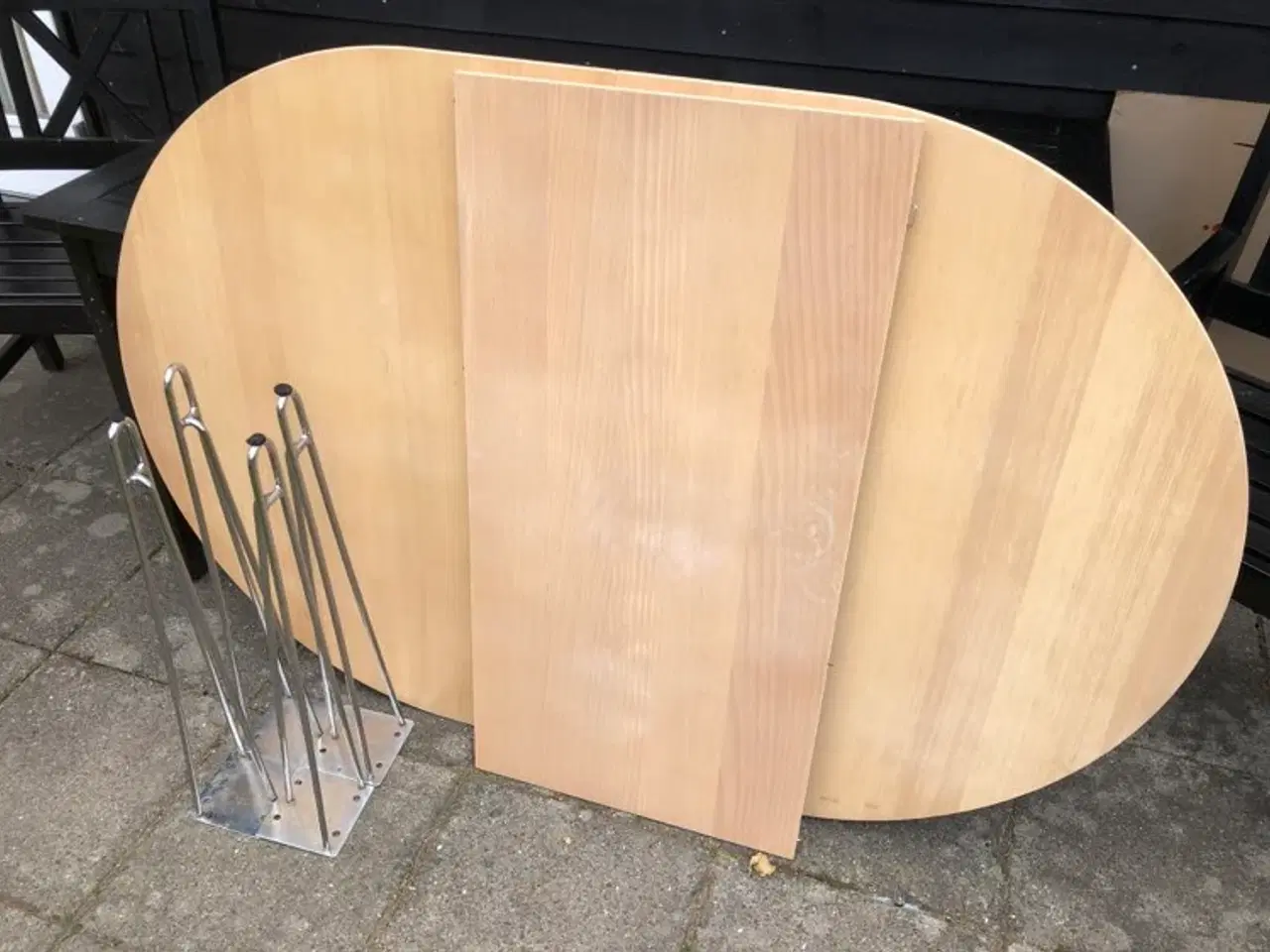Billede 1 - Spisebord, dansk produceret