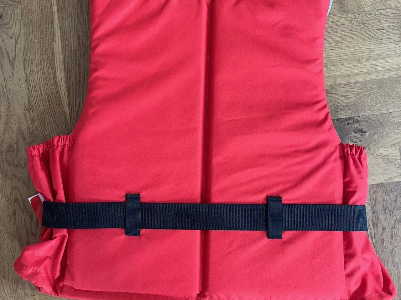 Billede 5 - Redningsveste, 4 stk HELT NYE veste