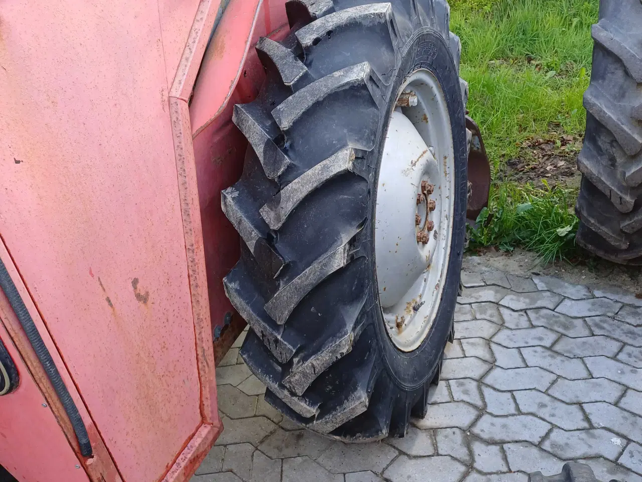 Billede 4 - Mf 135 diesel traktor 
