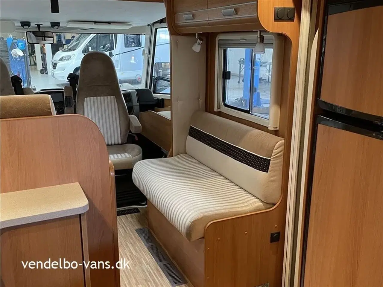 Billede 17 - 2008 - Dethleffs Advantage Integrall I 6501   Utrolig veludstyret luksusvogn med ALDE vandbåret varmesystem