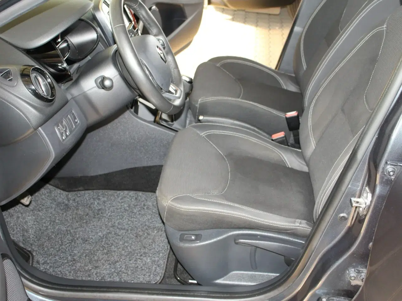 Billede 10 - Renault Clio IV 1,5 dCi 90 Zen Sport Tourer