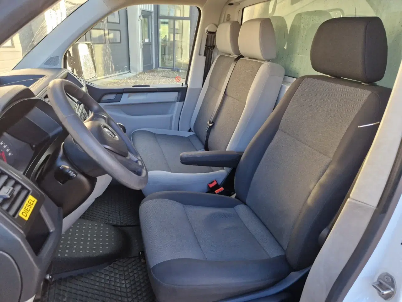 Billede 9 - VW Transporter 2,0 TDi 150 Alukasse m/lift