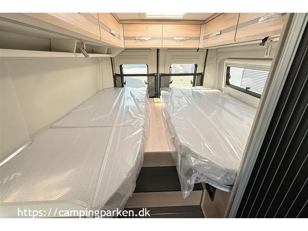 Billede 12 - 2024 - Dethleffs Globetrail CVD 600 ER Advantage   Smart Dethleffs camper van under 6 meter med enkeltsenge og automatgear