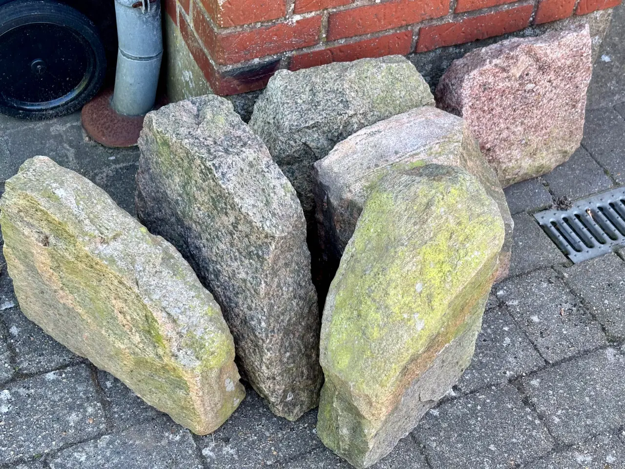 Billede 2 - Trædesten i granit