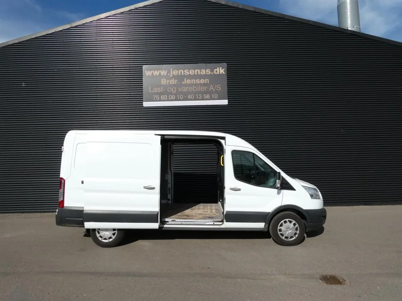 Billede 1 - Ford Transit 350 L3H2 2,0 TDCi Trend *TO SKYDEDØRE* 130HK Van Aut.