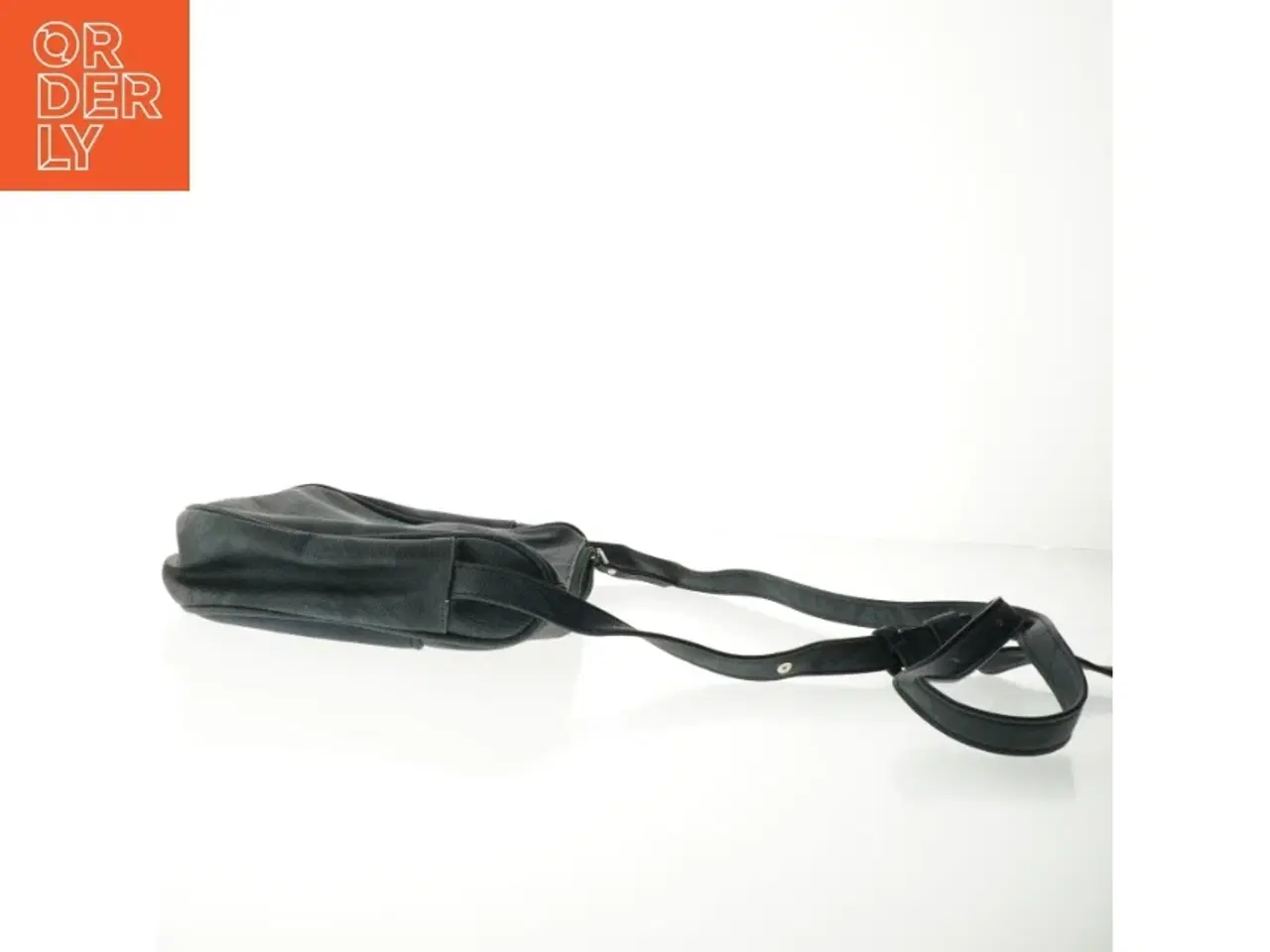 Billede 3 - Sort crossover taske (str. 30 x 25 cm)