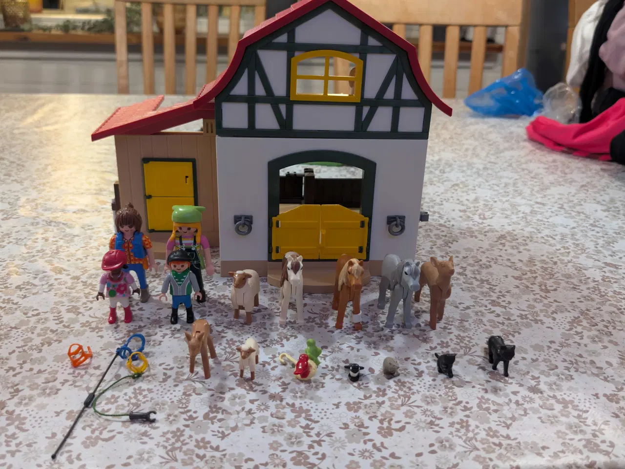 Billede 4 - Playmobil stald