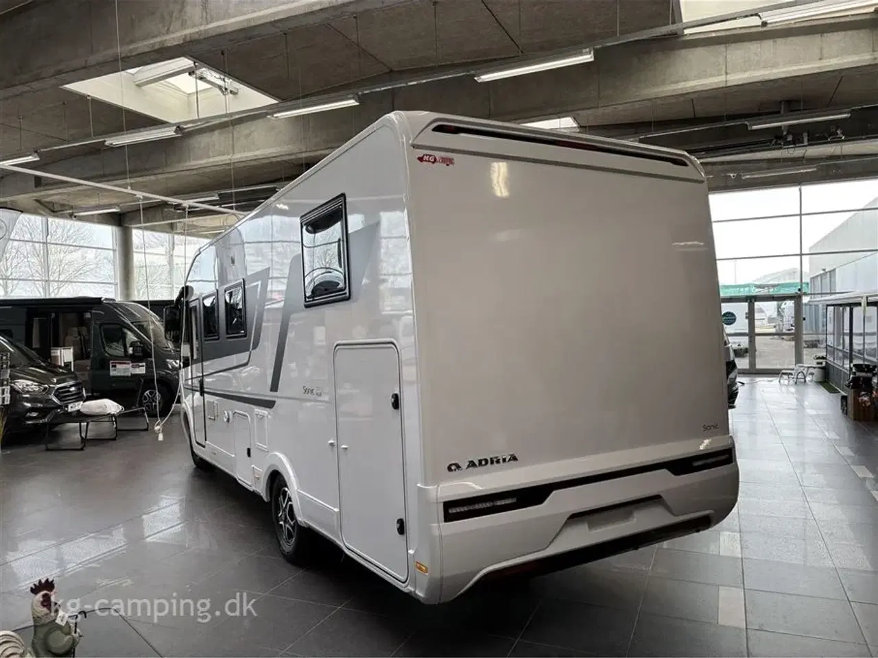 Billede 5 - 2024 - Adria Sonic Plus 700 DL   Adria Sonic 700 DL – Bestilt hjem med topudstyr! NU EKSTRA nedsat