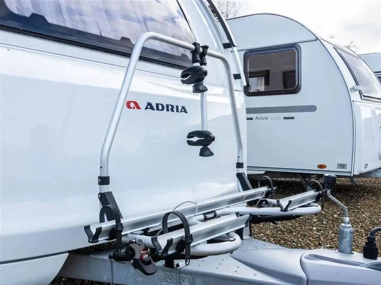 Billede 17 - 2021 - Adria Adora 472 UP   Med fuld automatisk mover og Dometic Ace Air Pro 400 lufttelt.