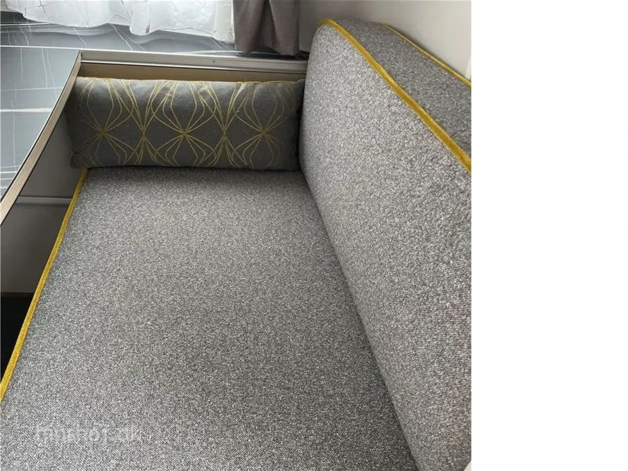 Billede 20 - 2023 - Eriba Touring 530 Urban   Super smart hævetagsvogn fra Hinshøj Caravan