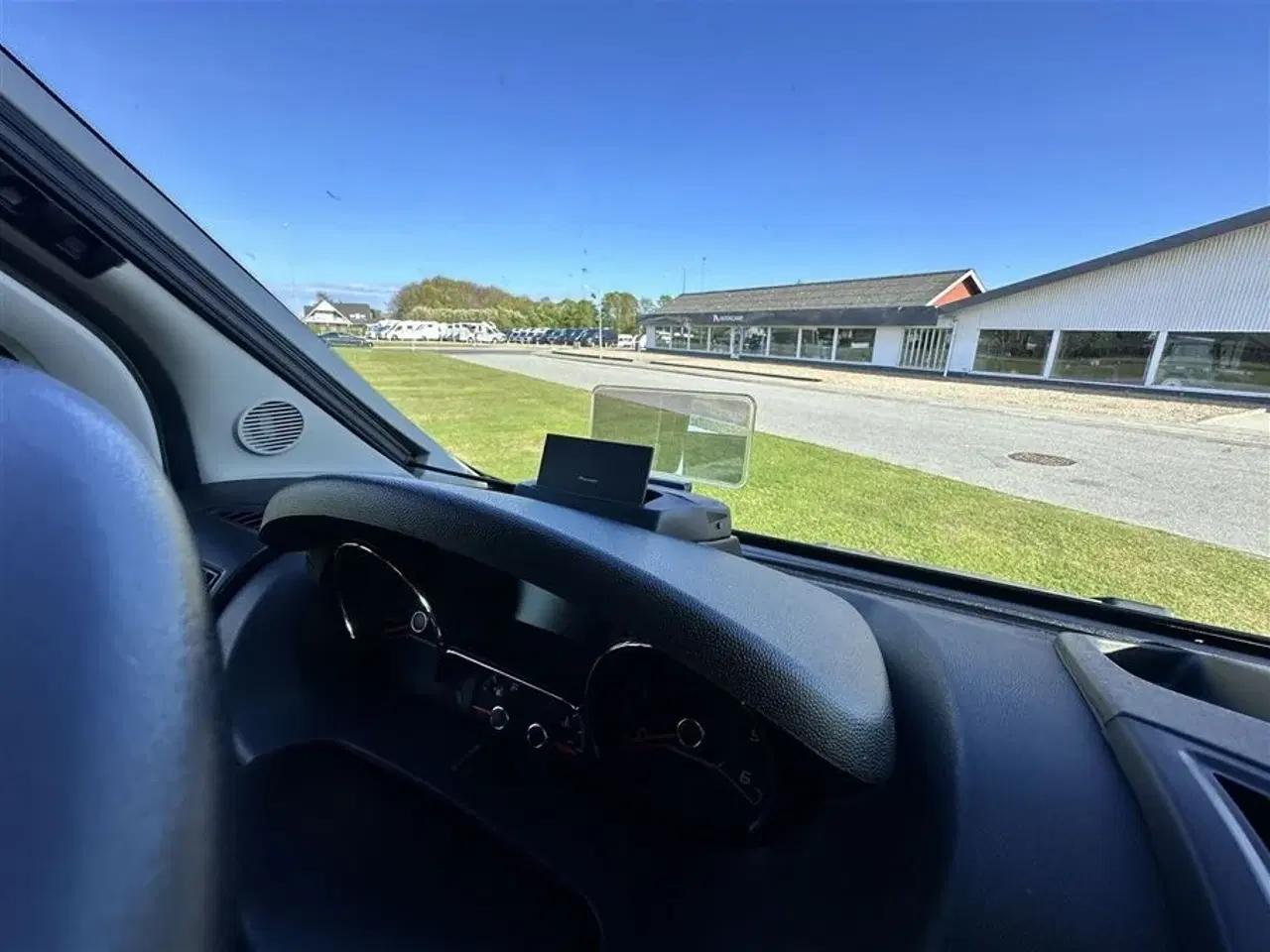 Billede 11 - 2021 - Weinsberg CaraCompact 600 MF "Pepper Edition"   Kompakt autocamper med Automat gear