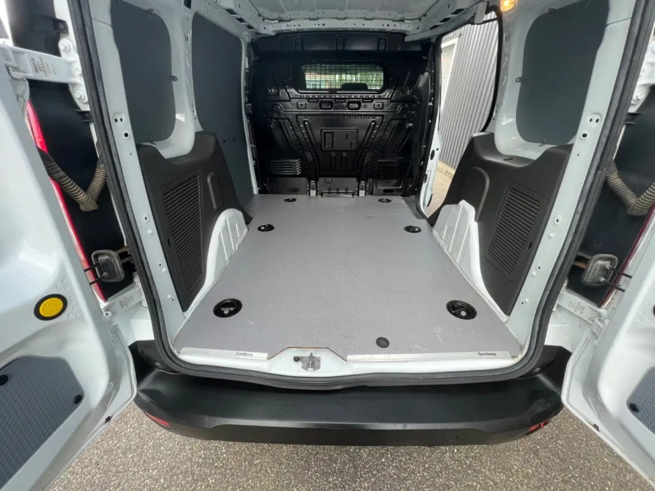 Billede 8 - Ford Transit Connect 1,5 TDCi 100 Trend kort