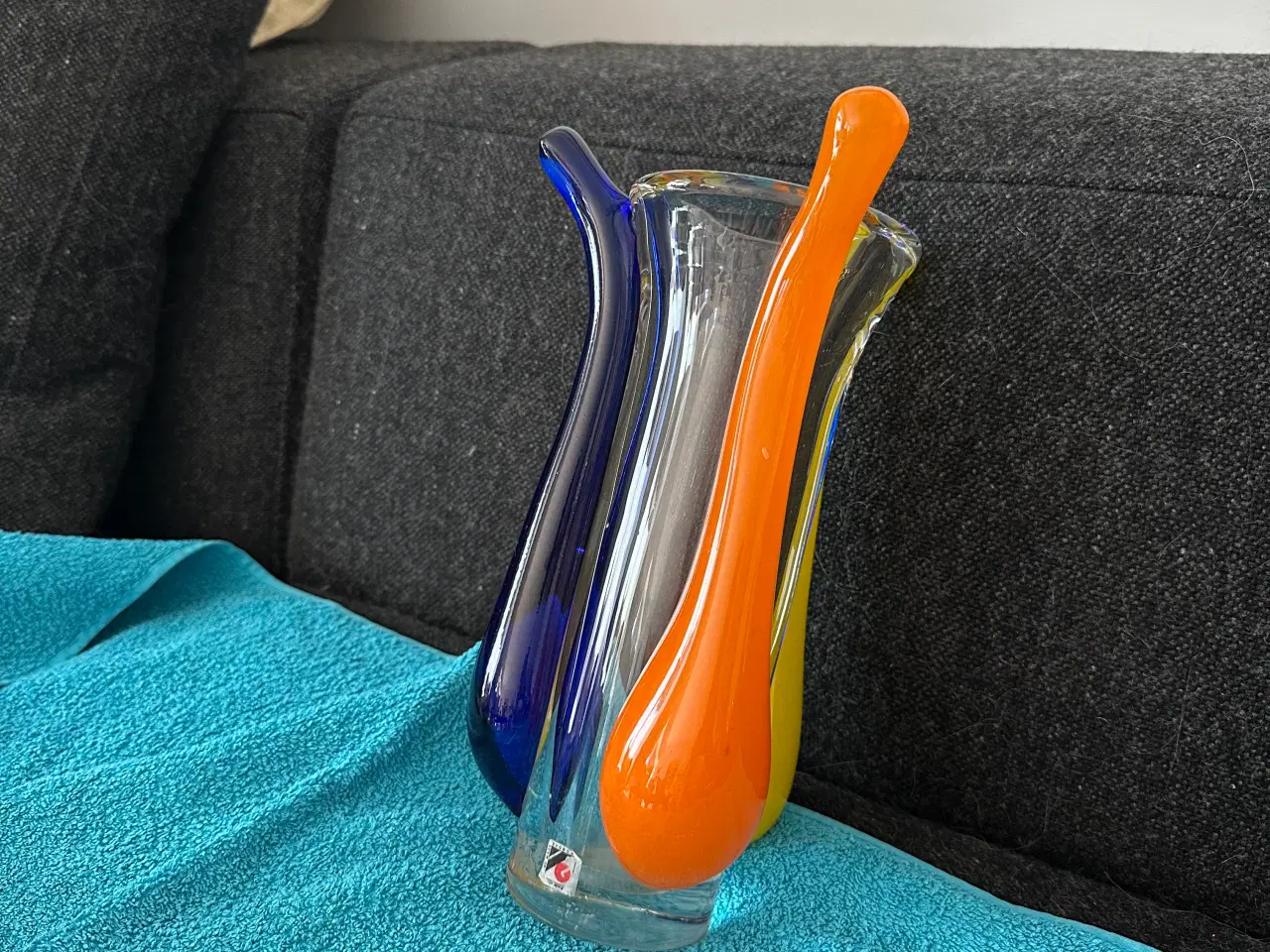 Billede 2 - Farvet glas vase 