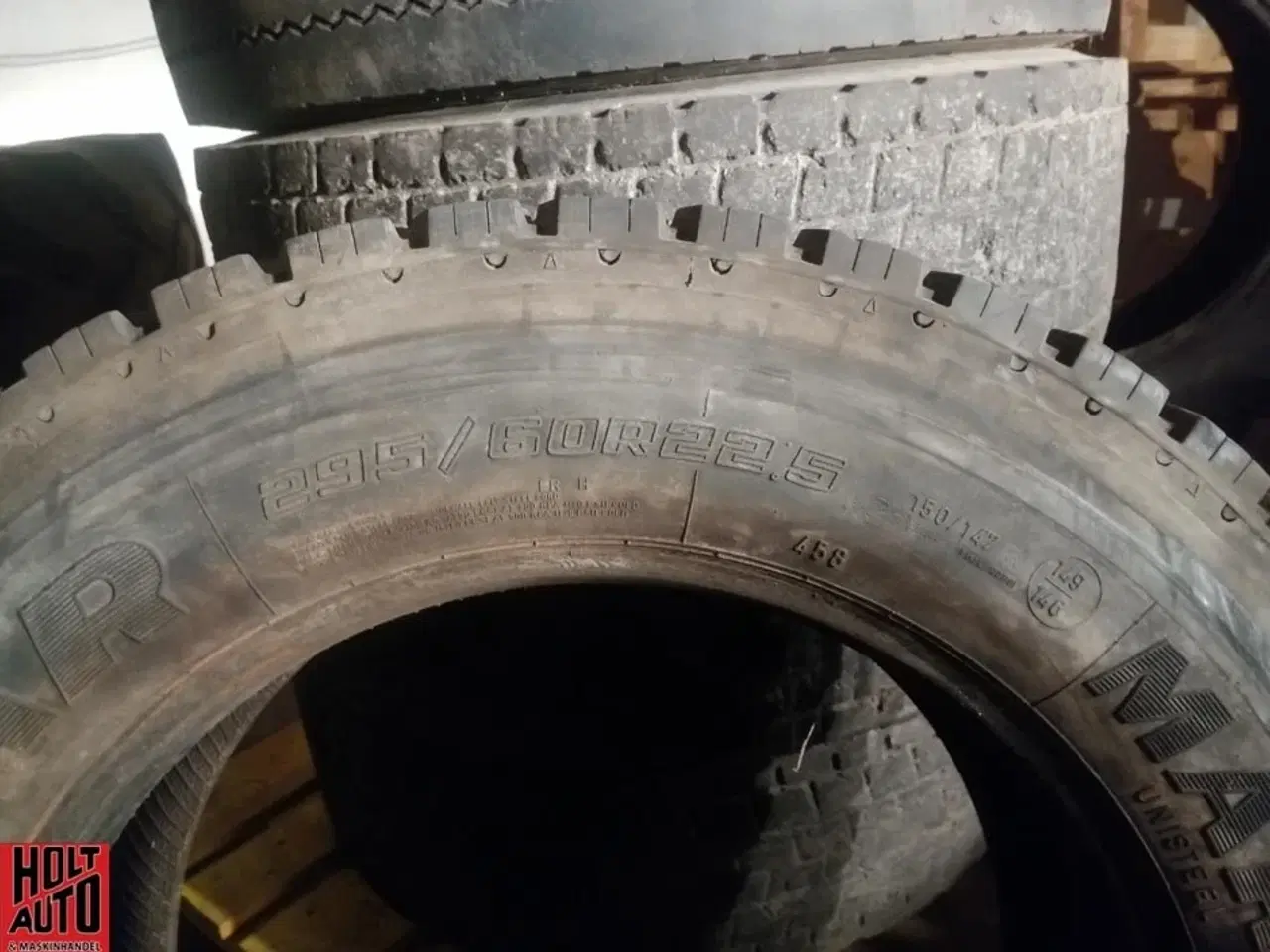 Billede 1 - - - - Brugte dæk 275-60x22.5