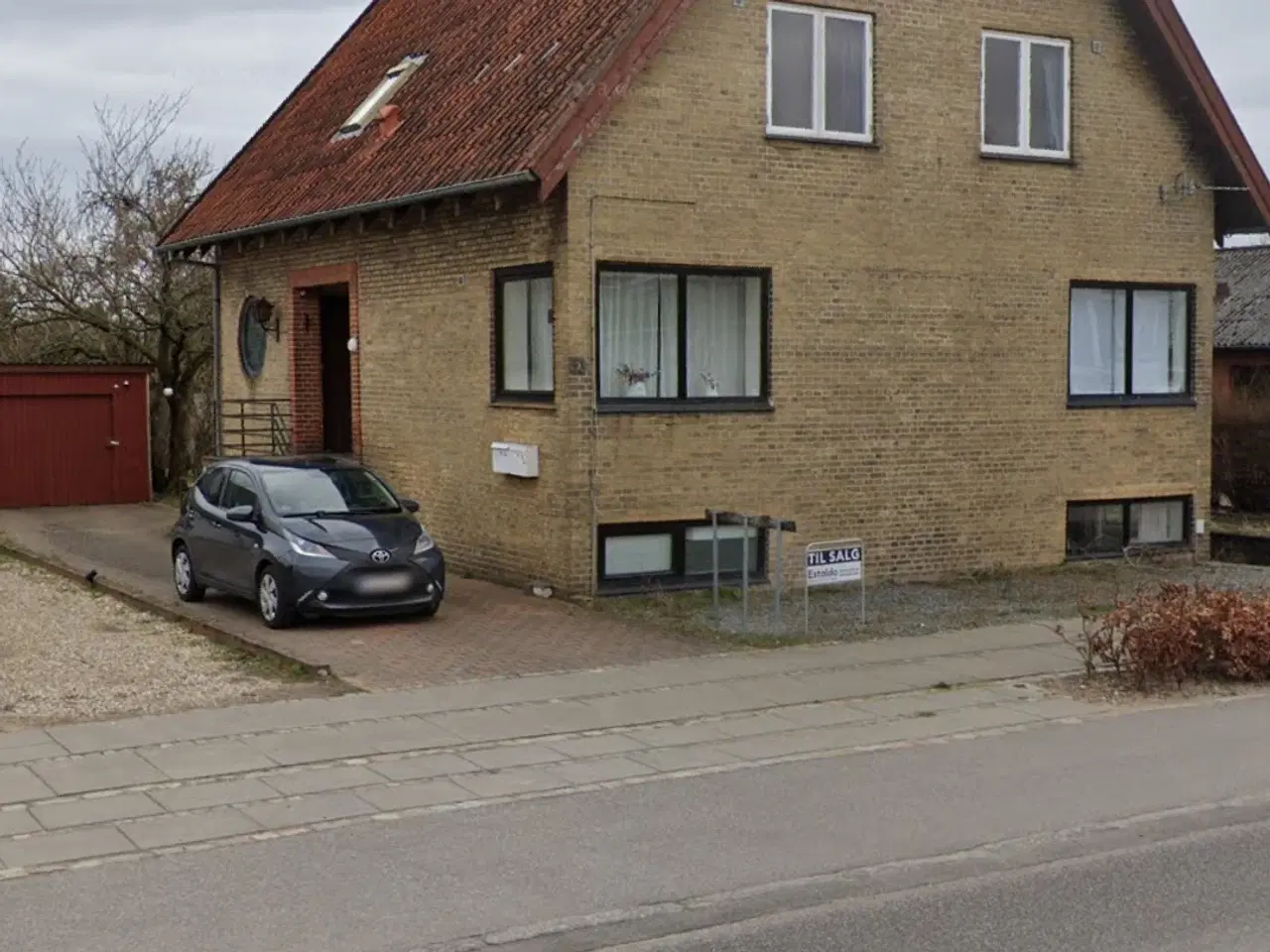 Billede 1 - Udlejnings ejendomme sælges 