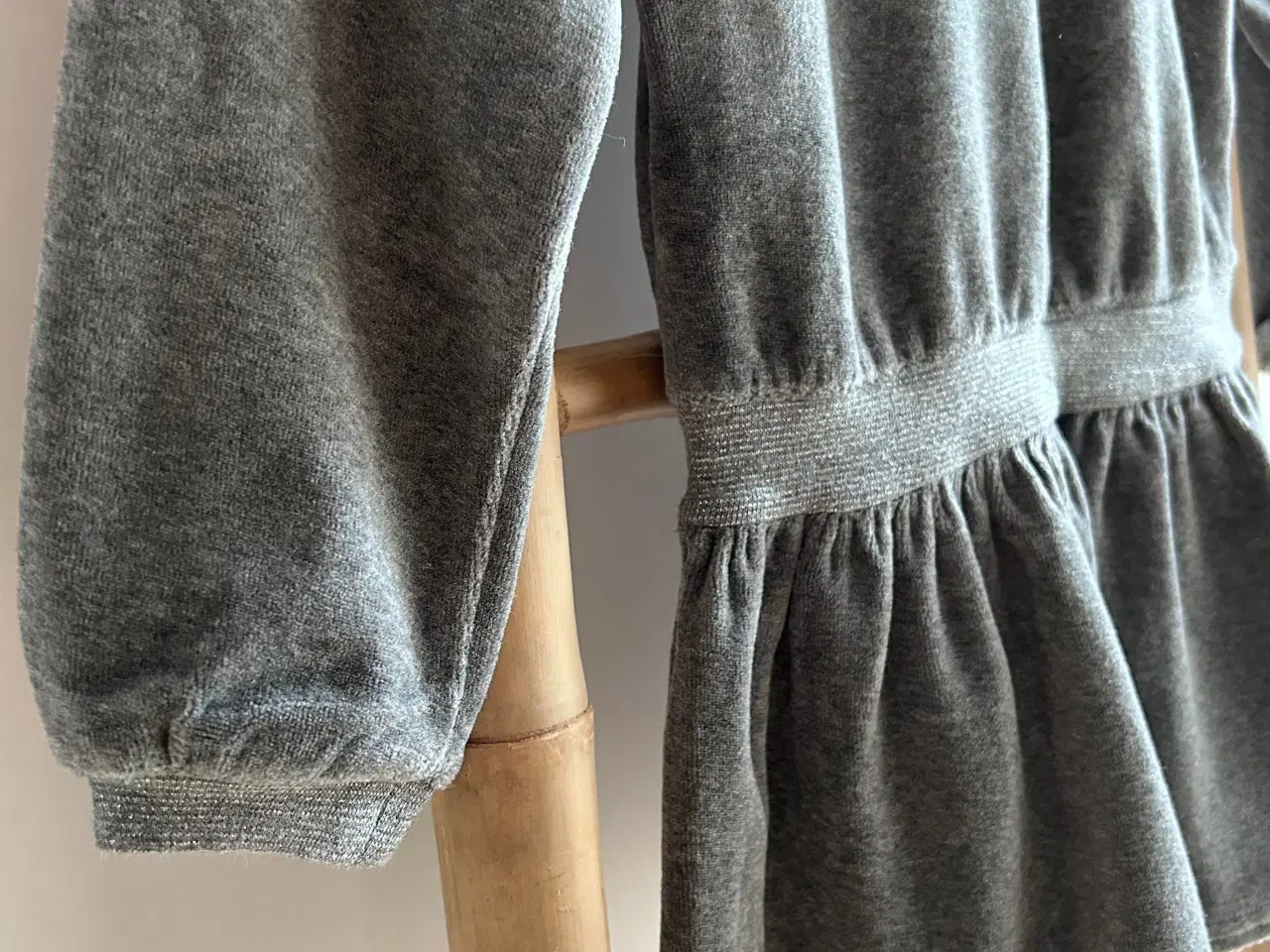 Billede 5 - Claire velourkjole // kjole, str. 110