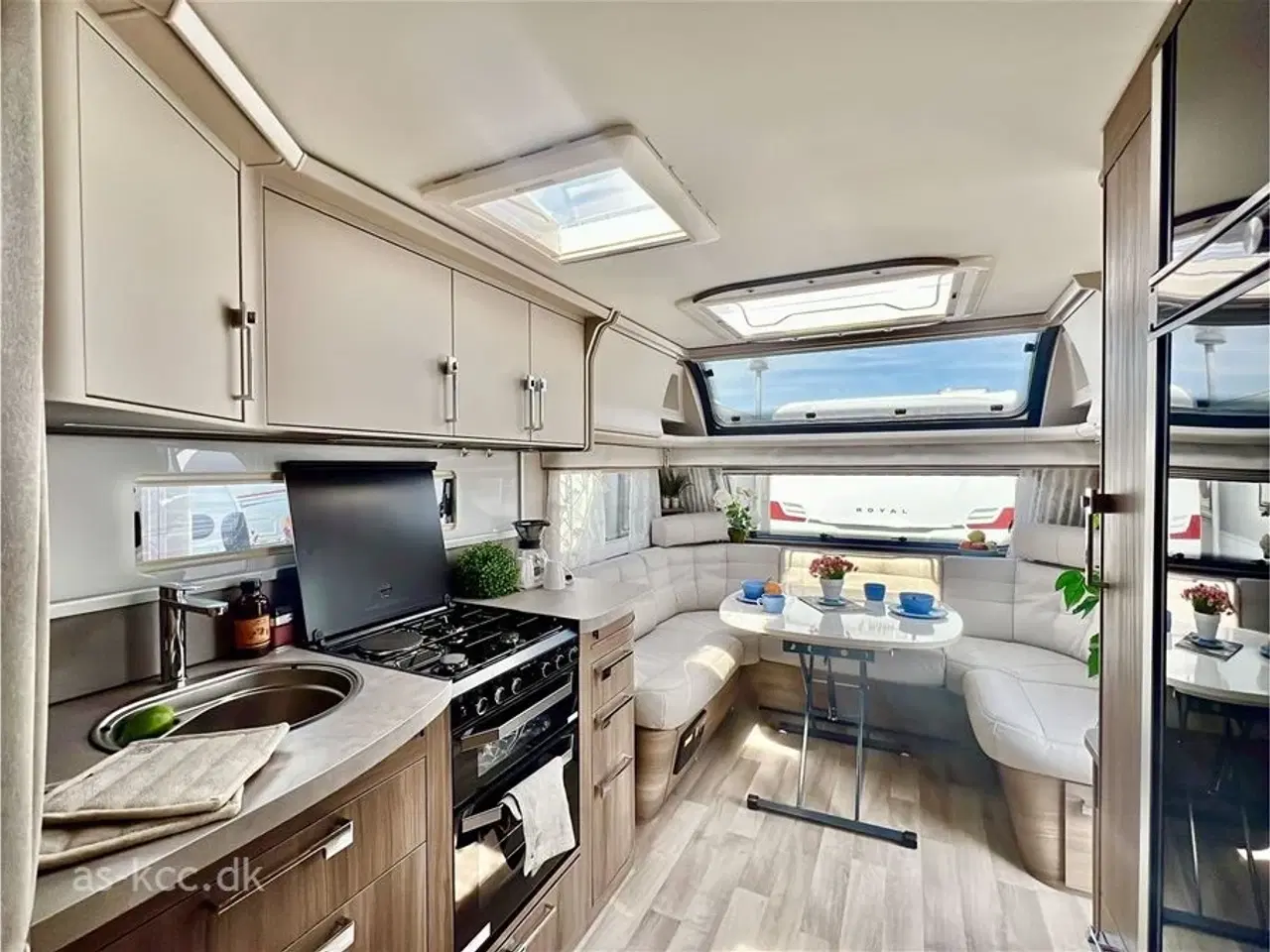 Billede 12 - 2024 - Kabe Royal 520 XL KS   KABE Royal 520 XL KS