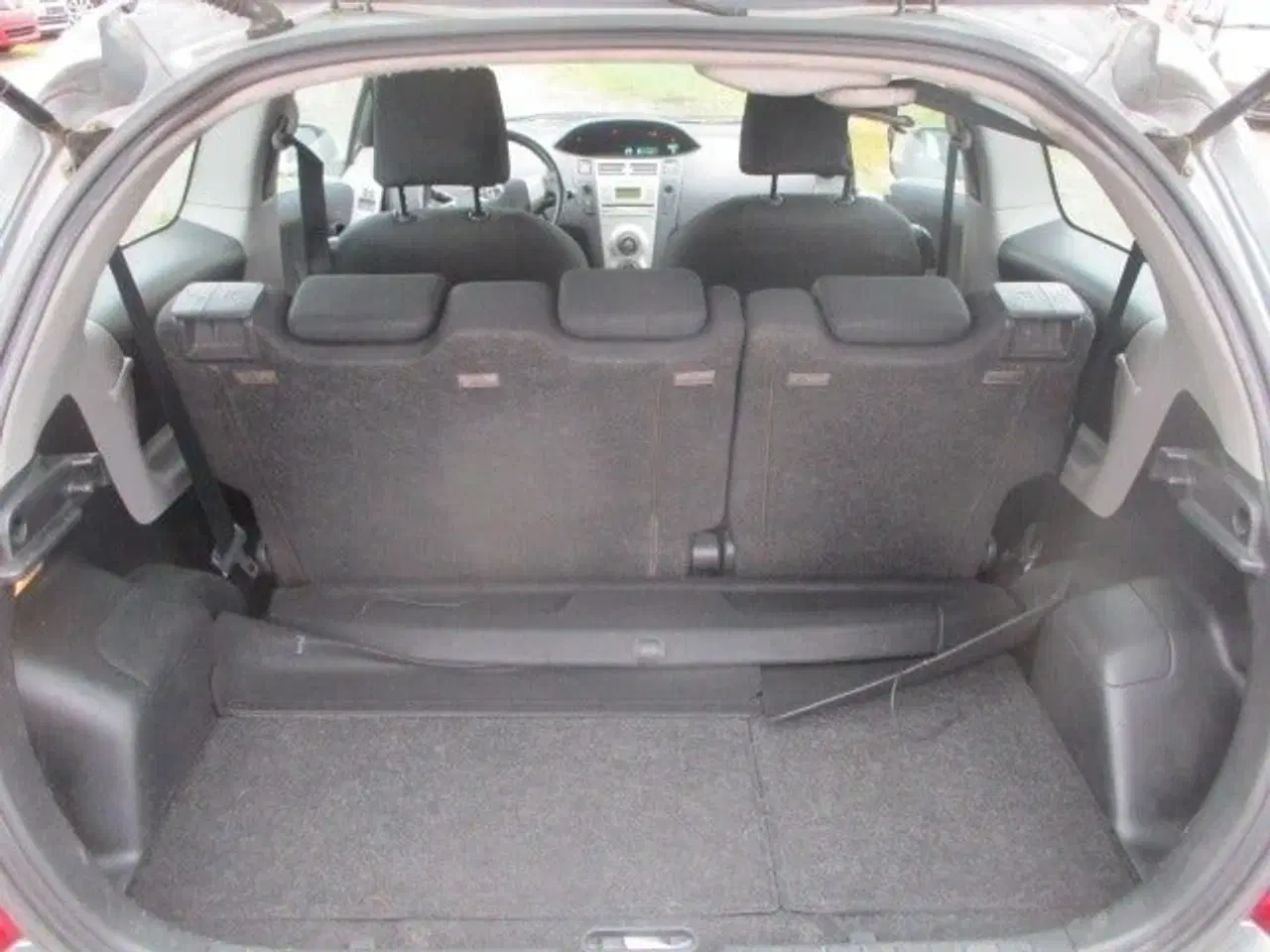 Billede 5 - Toyota Yaris 1,3 Luna M/M