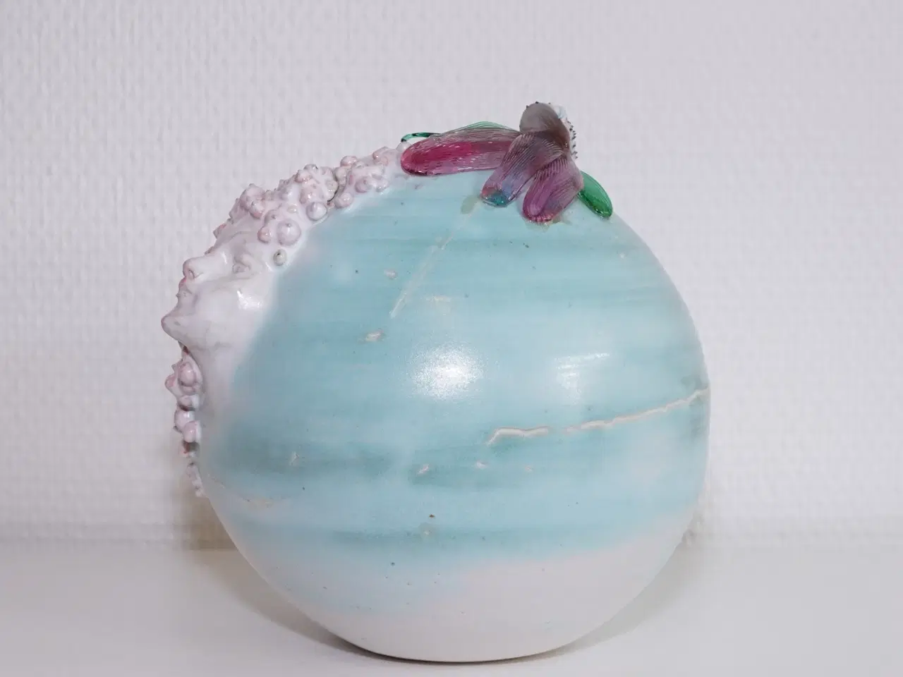 Billede 5 - Skulptur i keramik og glas af kunstner Lasse Frisk