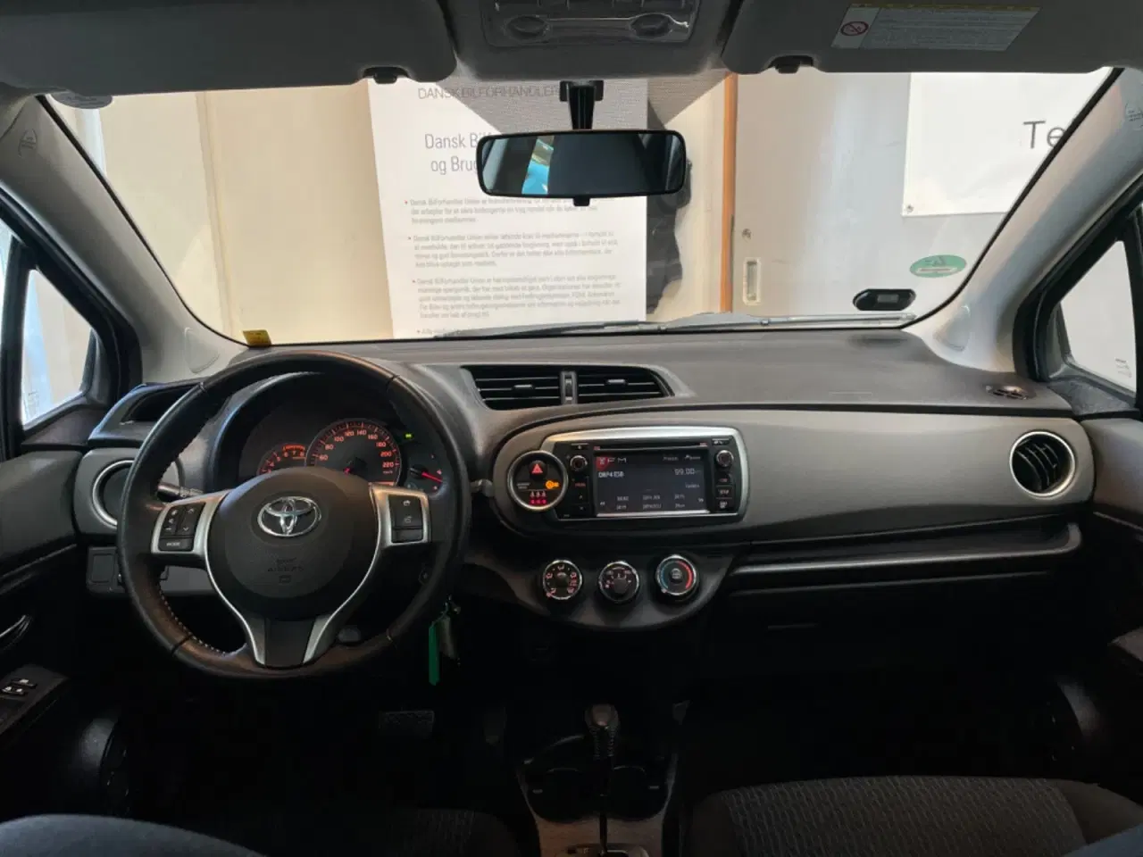 Billede 10 - Toyota Yaris 1,3 VVT-i T2 Touch MDS