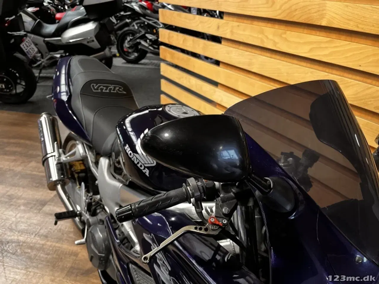Billede 16 - Honda VTR 1000 F Firestorm