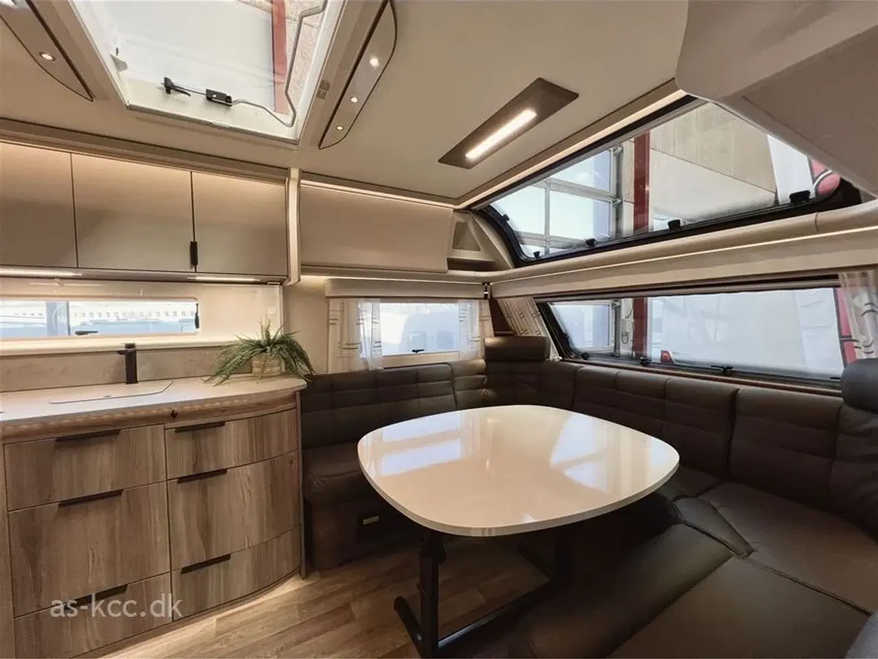 Billede 6 - 2025 - Kabe Royal 560 XL KS