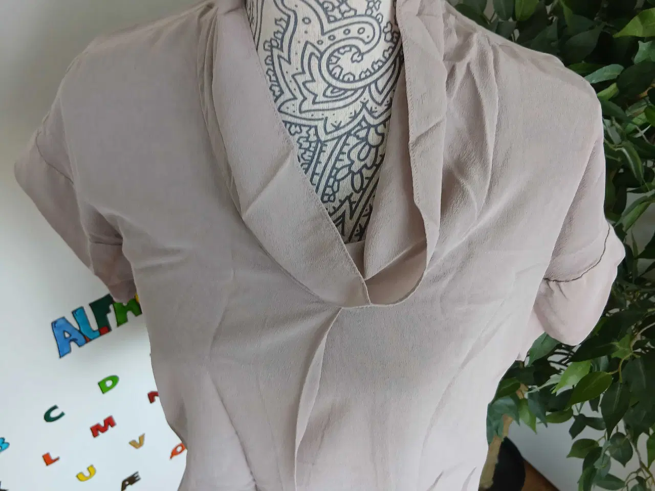 Billede 2 - T-shirt. Day Birger et Mikkelsen. Small 